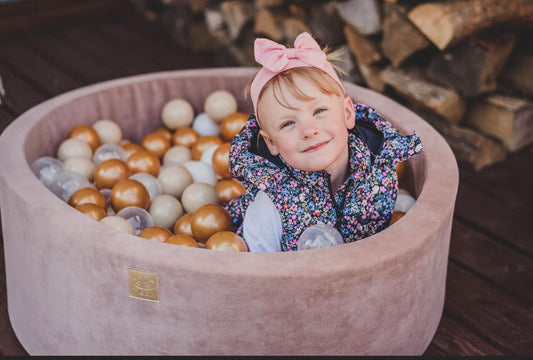 Cadeautip voor Baby's: Waarom een Ballenbak de Perfecte Keuze is